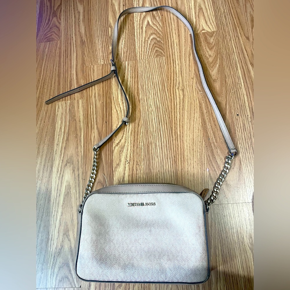 MICHAEL KORS light pink purse!
